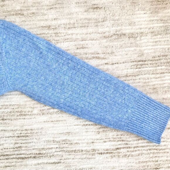 Zara Blue Weave Pattern Cropped Boxy Button Up V Neck Knit Cardigan Sweater - Picture 12 of 14